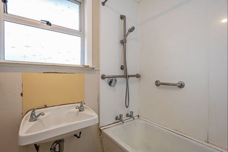 Photo of property in 42 Seddon Street, Feilding, 4702
