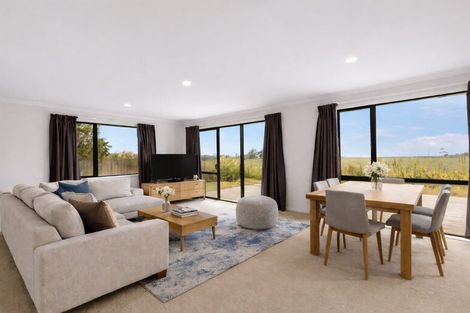 Photo of property in 41b Springs Road, Parakai, 0830