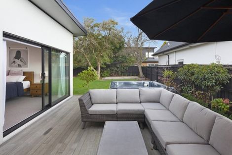 Photo of property in 136 Edgeware Road, St Albans, Christchurch, 8014