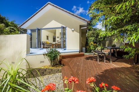 Photo of property in 288 Glenvar Road, Torbay, Auckland, 0630