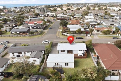 Photo of property in 21 Seaspray Drive, Mount Maunganui, 3116