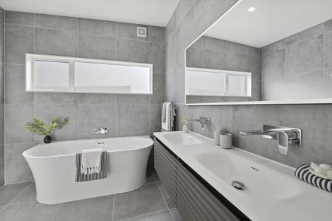 Photo of property in 361b Beach Road, Campbells Bay, Auckland, 0630