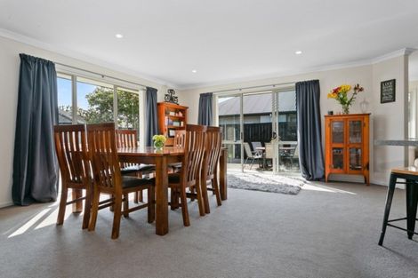 Photo of property in 12 Saffron Street, Cambridge, 3434