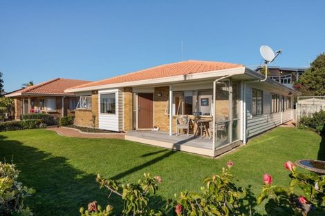 Photo of property in 380a Papamoa Beach Road, Papamoa Beach, Papamoa, 3118