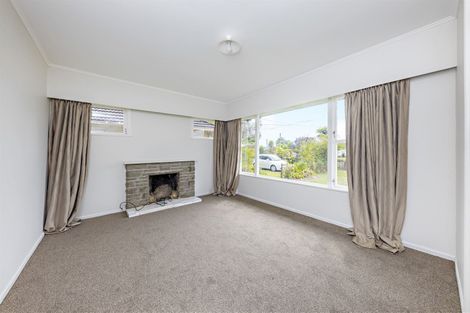 Photo of property in 10 Halswell Street, Mangere East, Auckland, 2024