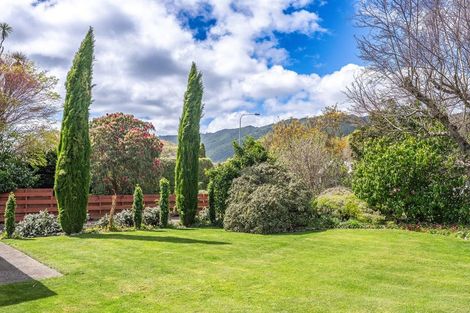 Photo of property in 17 Rata Street, Waikanae, 5036