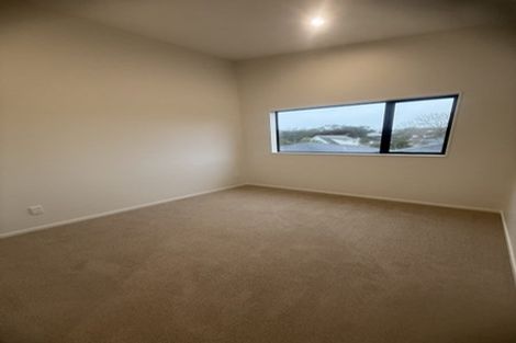 Photo of property in 4/25 Hutchinson Avenue, New Lynn, Auckland, 0600