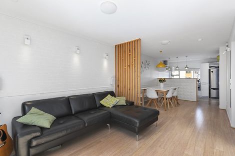 Photo of property in 19/22u Booth Street, Miramar, Wellington, 6022