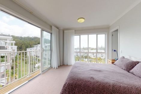 Photo of property in 138 Landmark Terrace, Orewa, 0931