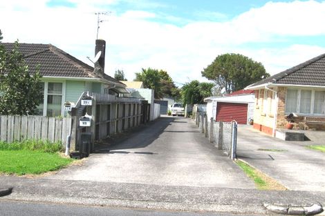 Photo of property in 23a Kervil Avenue, Te Atatu Peninsula, Auckland, 0610