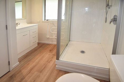 Photo of property in 13 Abel Tasman Avenue, Henderson, Auckland, 0610