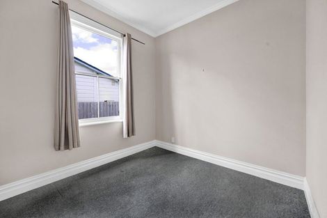 Photo of property in 22 Milmoe Street, Hawera, 4610