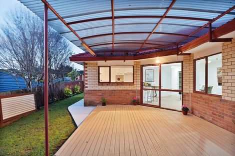 Photo of property in 3 Fleetwood Drive, Henderson, Auckland, 0612