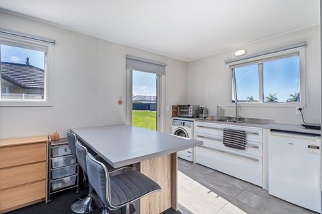 Photo of property in 36 Tairua Palms Place, Tairua, 3508