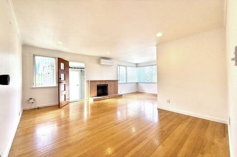 Photo of property in 38 Lyttelton Avenue, Forrest Hill, Auckland, 0620