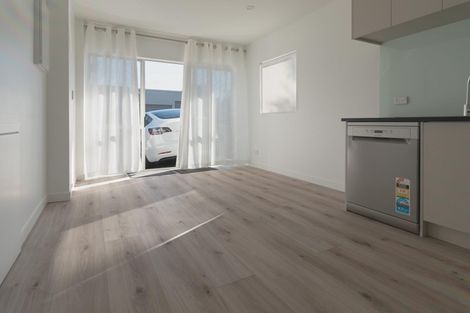 Photo of property in 268/2a Onewa Road, Birkenhead, Auckland, 0626