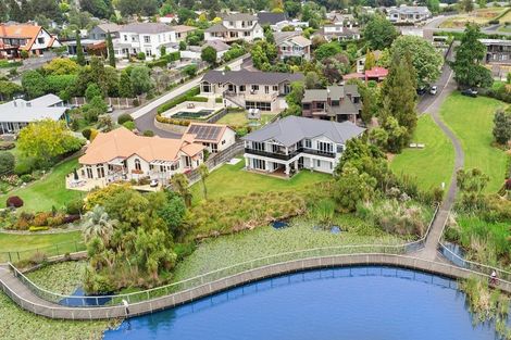 Photo of property in 118b Lake Crescent, Hamilton Lake, Hamilton, 3204