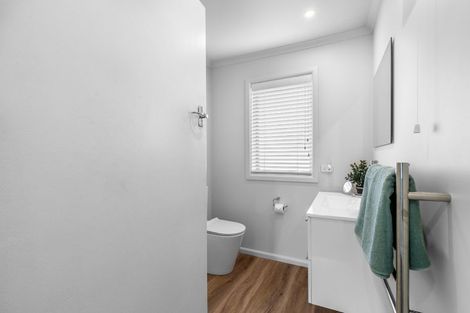 Photo of property in 77 Stobo Street, Grasmere, Invercargill, 9810