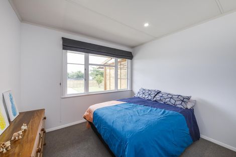 Photo of property in 24 Paisley Street, Mellons Bay, Auckland, 2014