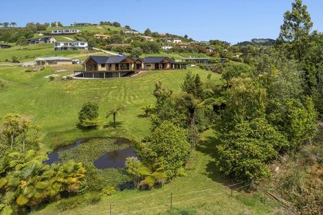 Photo of property in 43r Oceana Drive, Welcome Bay, Tauranga, 3175