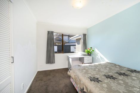 Photo of property in 53 Raglan Avenue, Cloverlea, Palmerston North, 4412