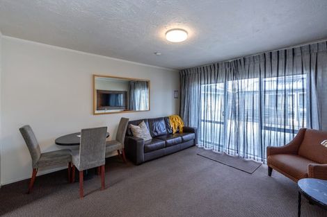 Photo of property in 72-76 Tasman Street, Mount Cook, Wellington, 6021