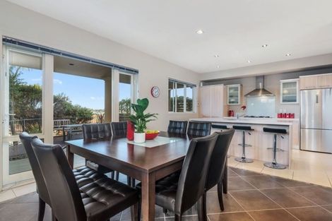 Photo of property in Point Ridge, 130 Gills Road, Albany Heights, Auckland, 0632