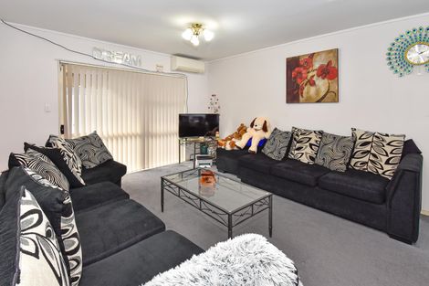 Photo of property in 3/16 Avis Avenue, Papatoetoe, Auckland, 2025