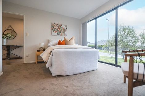Photo of property in 23 Reserva Crescent, Kumeu, 0810