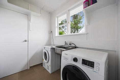 Photo of property in 36a Silverstone Place, Henderson, Auckland, 0612