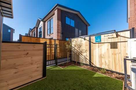 Photo of property in 8a/1 Taramea Place, Addington, Christchurch, 8024