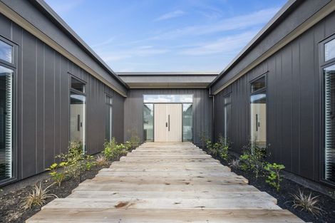 Photo of property in 12 The Fairways, Kinloch, Taupo, 3377