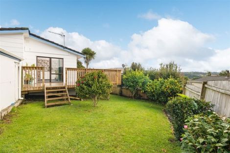Photo of property in 25 Clearview Heights, Ranui, Auckland, 0612