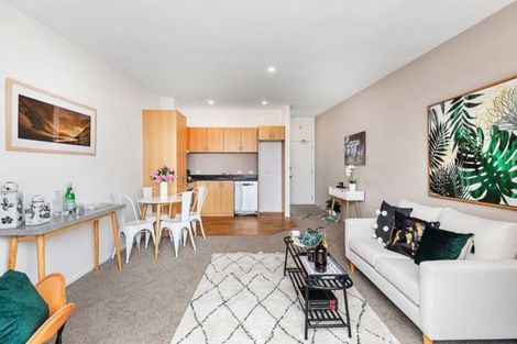 Photo of property in Pirie Street Townhouses, 12/35u Pirie Street, Mount Victoria, Wellington, 6011