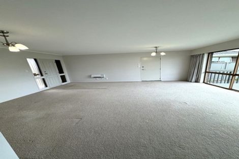 Photo of property in 12 Faith Bullock Place, New Lynn, Auckland, 0600