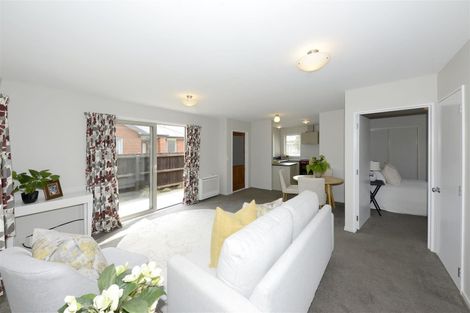 Photo of property in 17 Picton Avenue, Riccarton, Christchurch, 8011