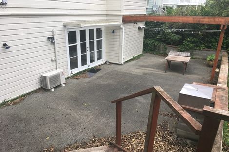 Photo of property in 8 Huia Road, Hataitai, Wellington, 6021