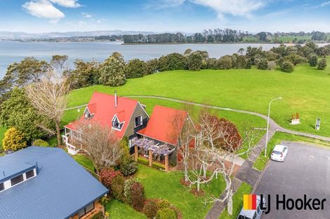 Photo of property in 14 Moor Park, Wattle Downs, Auckland, 2103