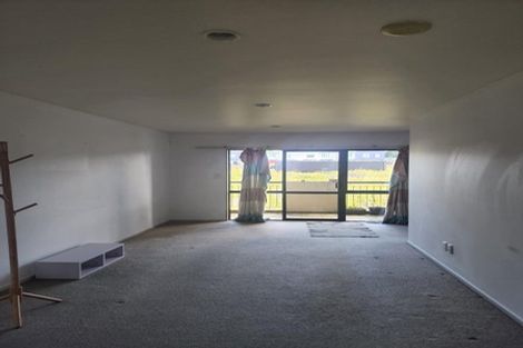 Photo of property in 9/12 Crown Lynn Place, New Lynn, Auckland, 0600