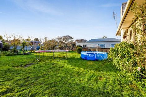 Photo of property in 18 Puriri Street, Hawera, 4610