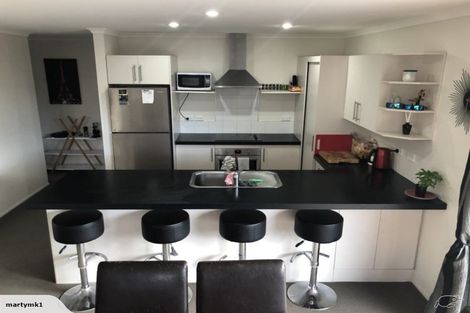 Photo of property in 33 Kotare Avenue, Rangiora, 7400