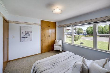 Photo of property in 42 King Street, Taradale, Napier, 4112