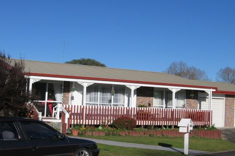 Photo of property in 17 Olwyn Green, Dinsdale, Hamilton, 3204