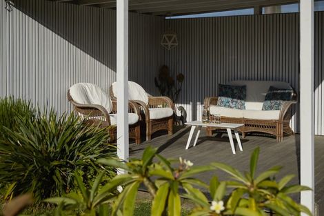 Photo of property in 22 Lotus Avenue, Mount Maunganui, 3116