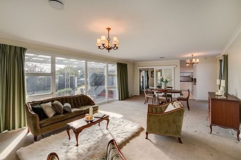 Photo of property in 131 Kendal Avenue, Burnside, Christchurch, 8053