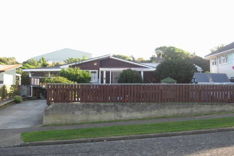 Photo of property in 13 Paenui Street, Titahi Bay, Porirua, 5022