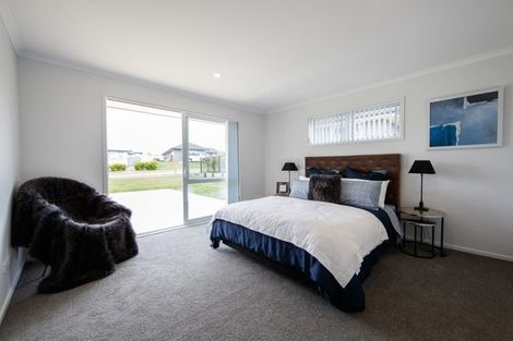 Photo of property in 18 Boyce Crescent, Cambridge, 3434