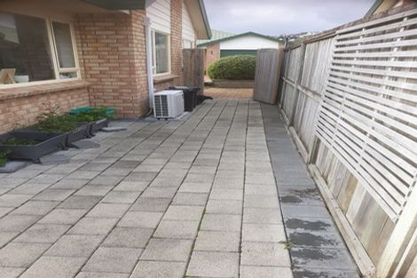 Photo of property in Miramar Villas, 12/6u Brussels Street, Miramar, Wellington, 6022