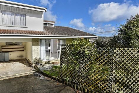 Photo of property in 1/23 Craigbank Avenue, New Lynn, Auckland, 0600