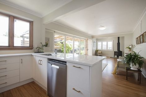 Photo of property in 4 Lynbert Road, Lynmore, Rotorua, 3010